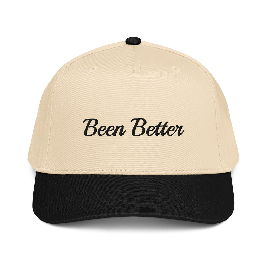 Black brim snapback hat
